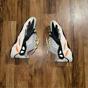 Adidas Yeezy 700 WaveRunner